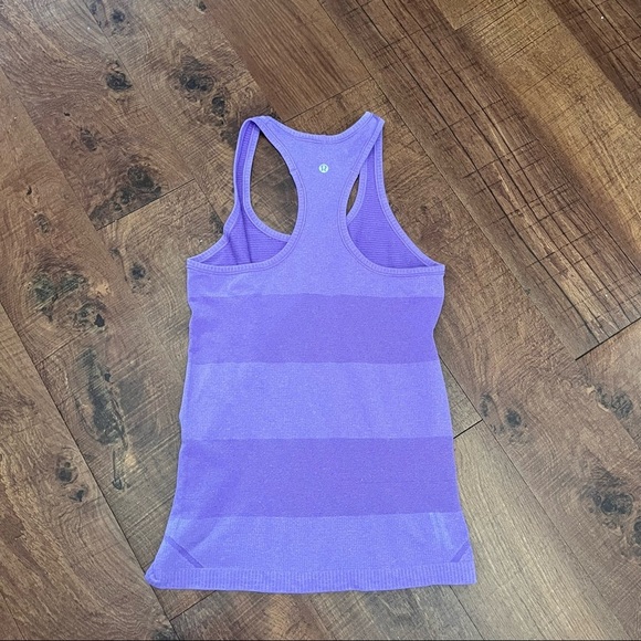 Lululemon Womens swiftly tech racerback tank top purple Sz 6 activewear - Picture 9 of 9